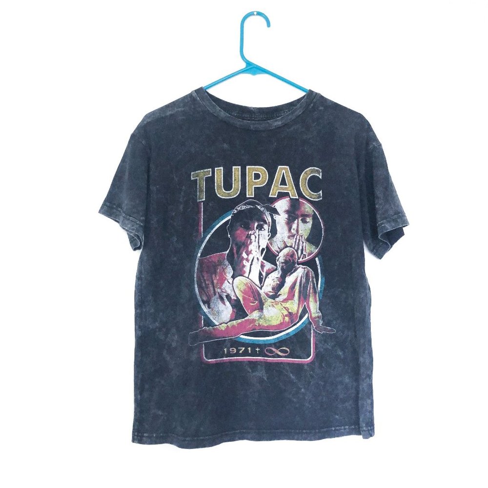 Tupac graphic tee t-shirt size medium